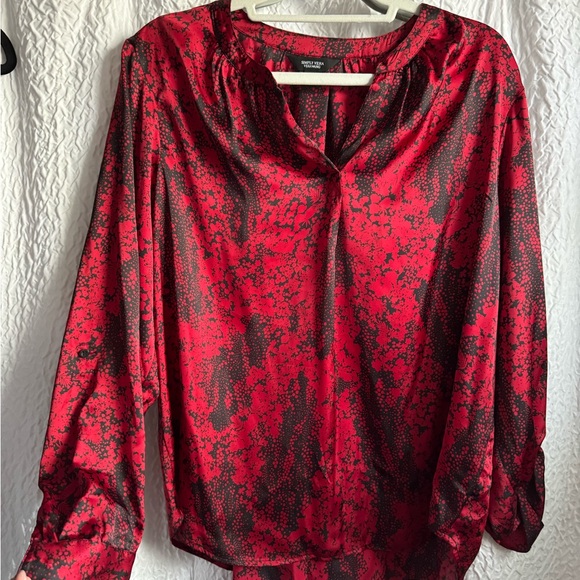 Simply Vera Vera Wang Tops - 3 Blouse bundle